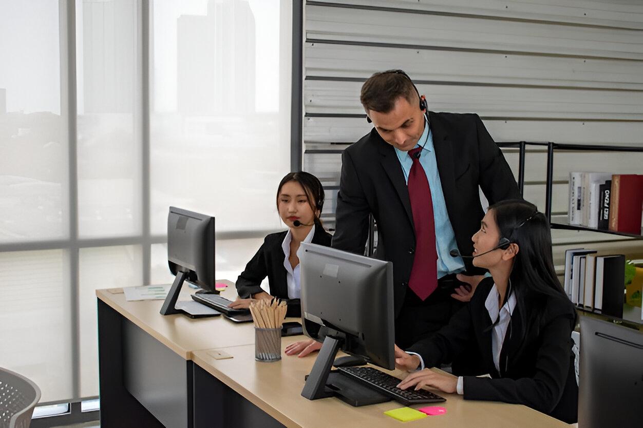 About Us 10 toolxox.com PvIo4