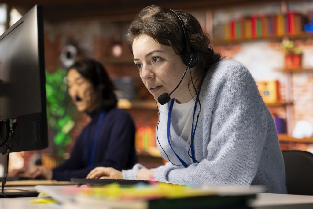 Pattern Interrupts in Cold Calling: The Smart Way to Break the Script and Win Attention