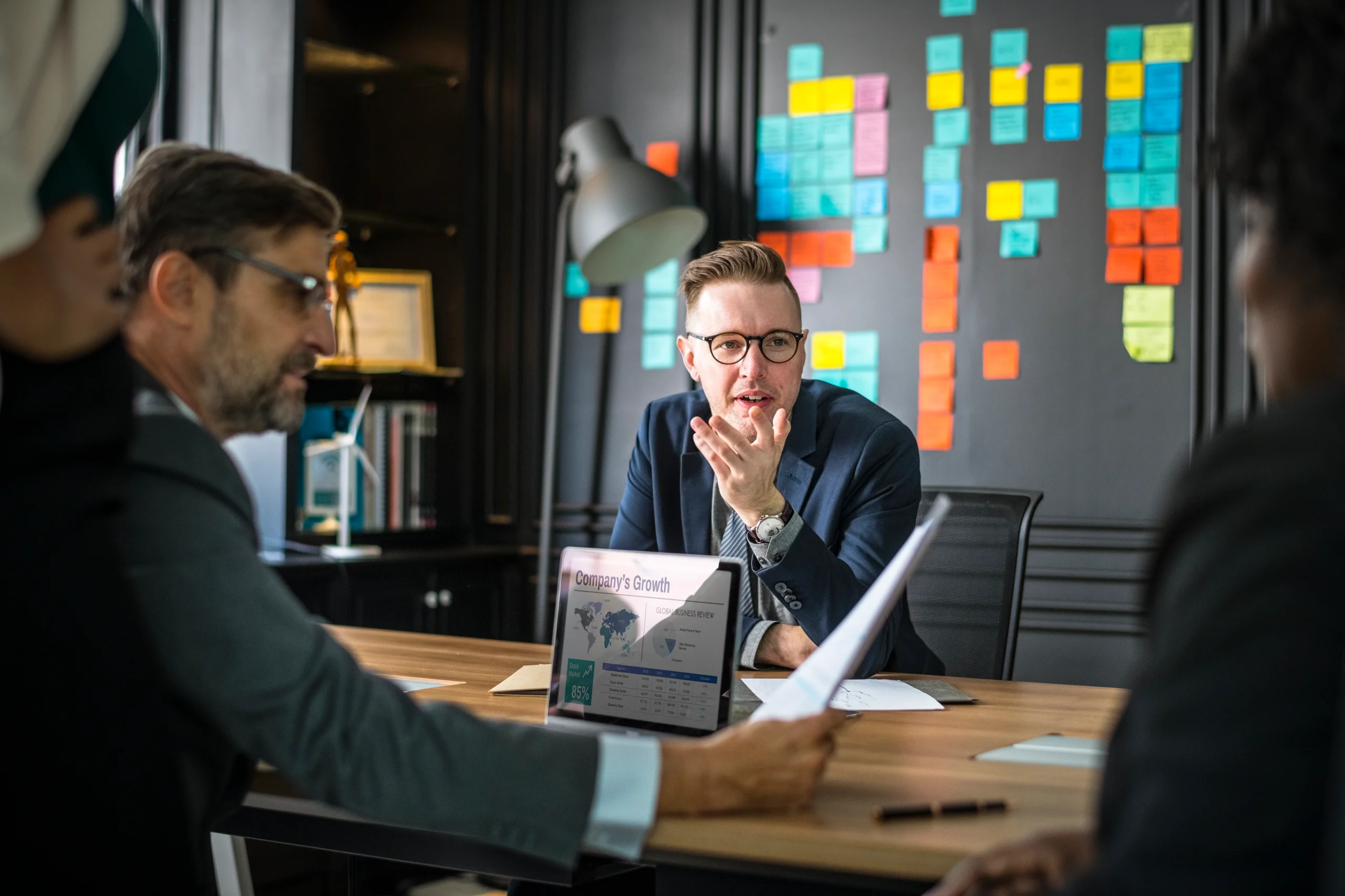 financial risk lead generation